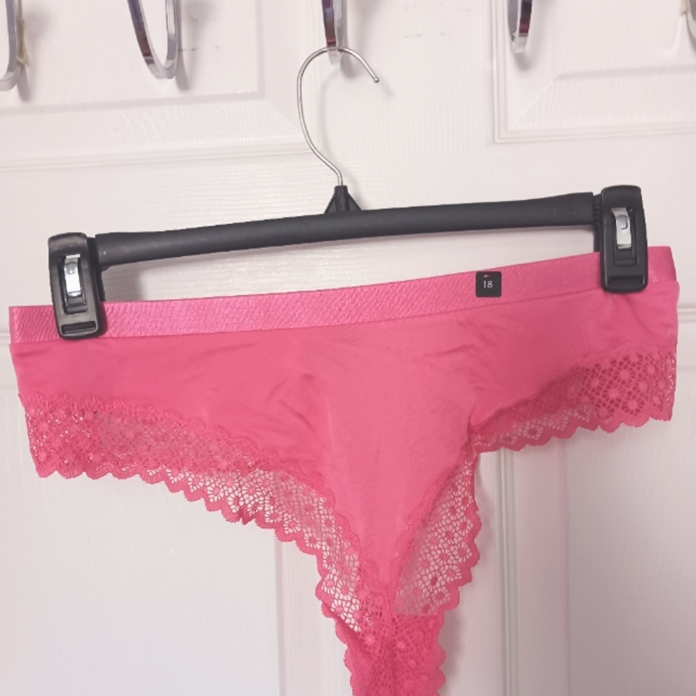 NWT City Chic Thong
